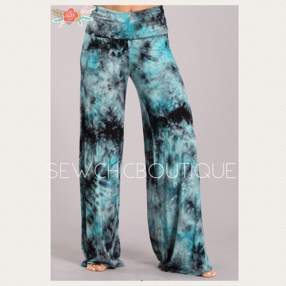 Plus Size Best Seller Tie Dye Palazzo Pants - Picture 3 of 7